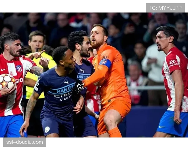 欧冠战术培训课程兴起，青年教练学习关键节点拆解